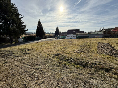 Prodej stavebního pozemku 500 m²